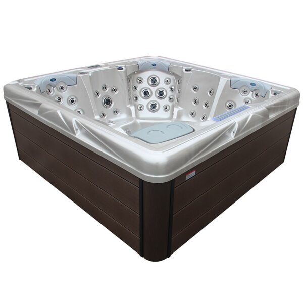 Crystal C205T, 2300x2300x970mm