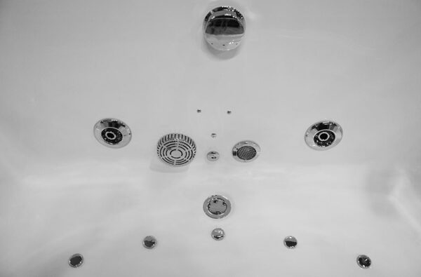 ARIVA 0055 White 1750x890x600mm