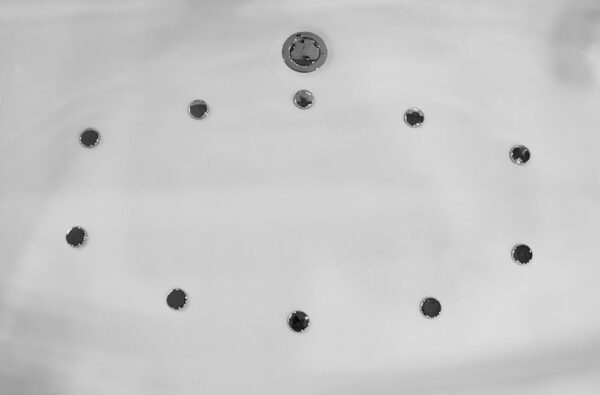 ARIVA 0055 White 1750x890x600mm