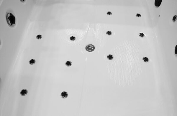 Sanah 1089 with graphite housing 1800x1500x700mm