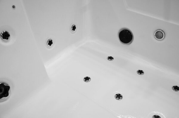 Sanah 1089 with graphite housing 1800x1500x700mm