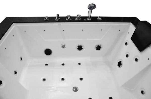Sanah 1089 with black housing 1800x1500x700mm