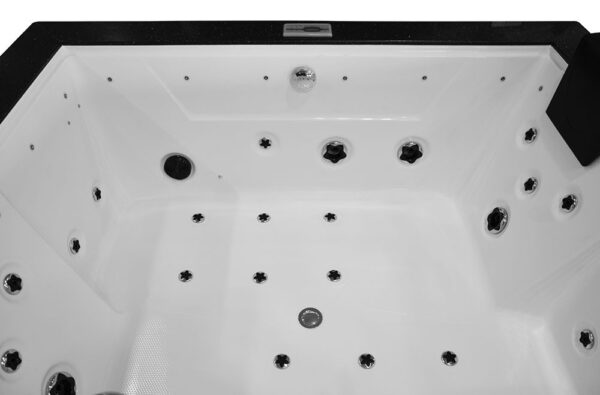 Sanah 1089 with black housing 1800x1500x700mm