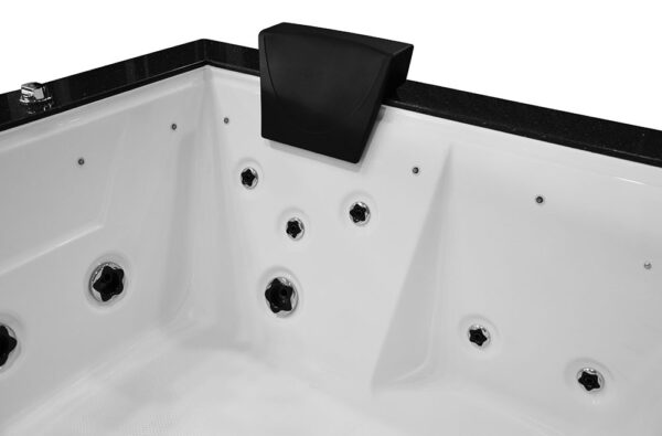 Sanah 1089 with black housing 1800x1500x700mm