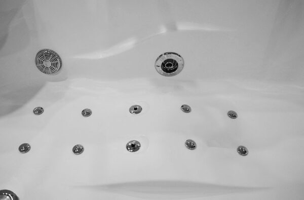 CRESCENT 1631 Right Heater 1800 x 1200 x 540mm