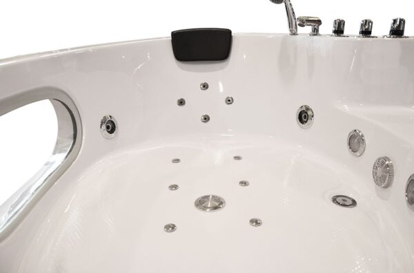 TALAUD II 1638, 1520 x 1520 x 550mm