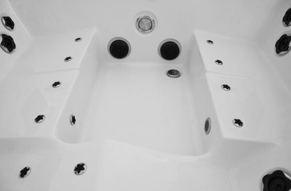 ACACIO 1545, 2200 x 1950 x 790mm