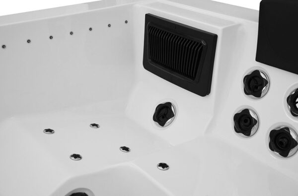 ACACIO 1545, 2200 x 1950 x 790mm