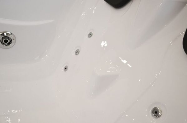 CORAL 0205 Left 1700 x 1150 x 580mm