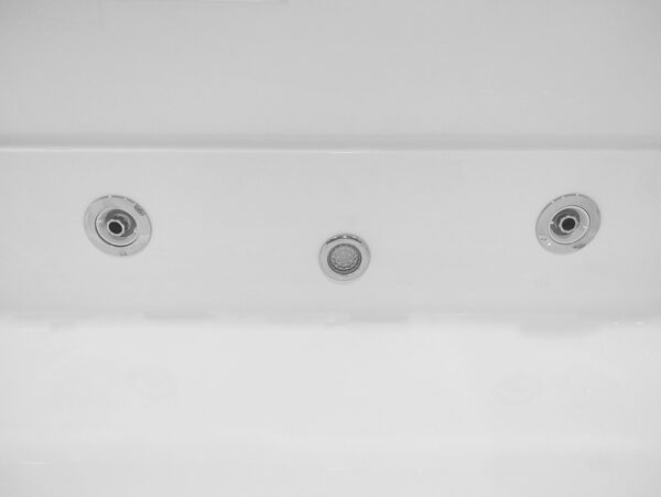 Gentle Currents 1802 1700 x 780 x 600 mm